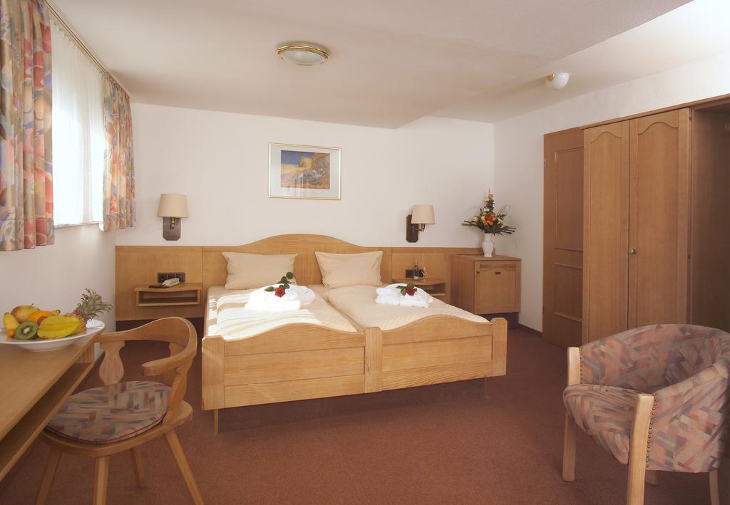Akzent Hotel Haus Sonnenberg Schotten Bagian luar foto