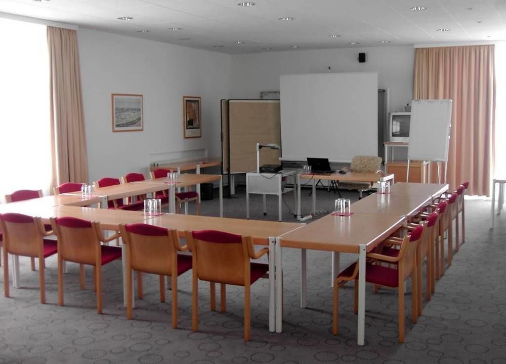Akzent Hotel Haus Sonnenberg Schotten Bagian luar foto