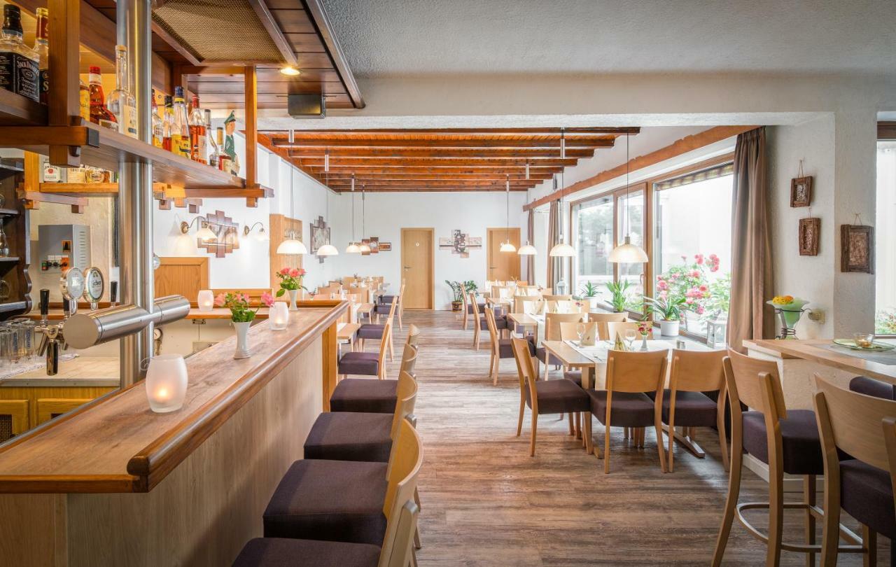 Akzent Hotel Haus Sonnenberg Schotten Bagian luar foto